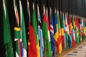 Relations internationales et Changement permanent